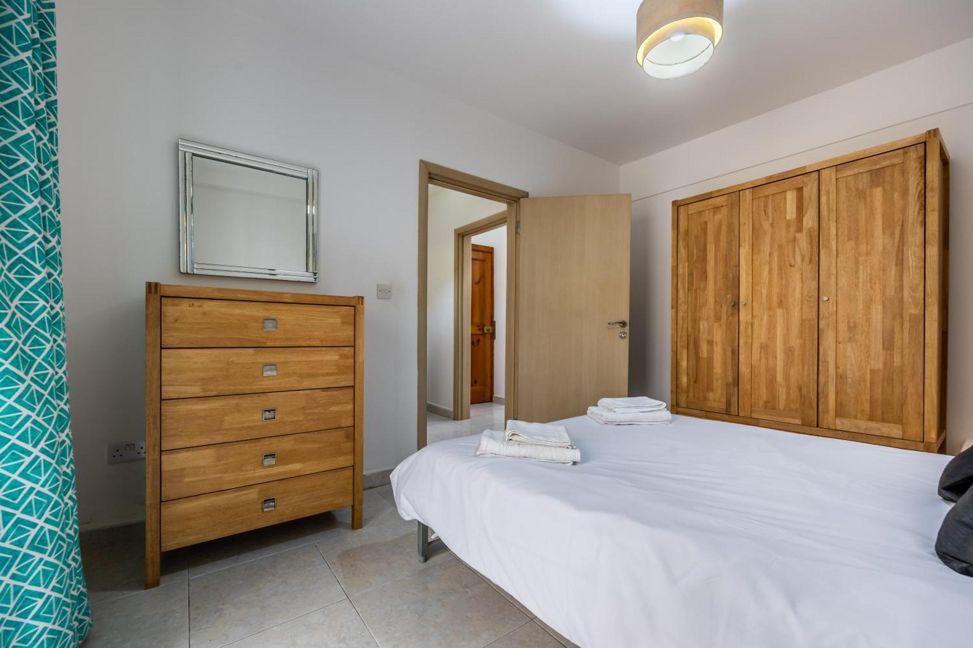 Spacious, One Bedroom In Paceville Apartman San Ġiljan